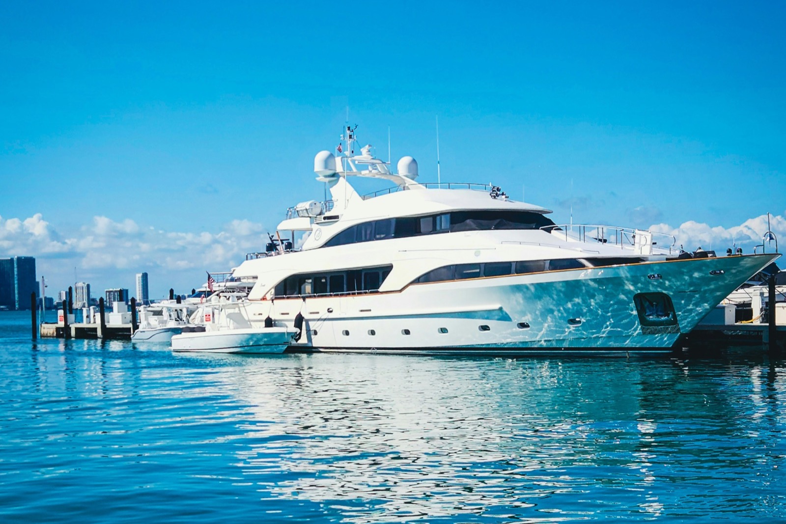 Stern of a motor yacht in a marina